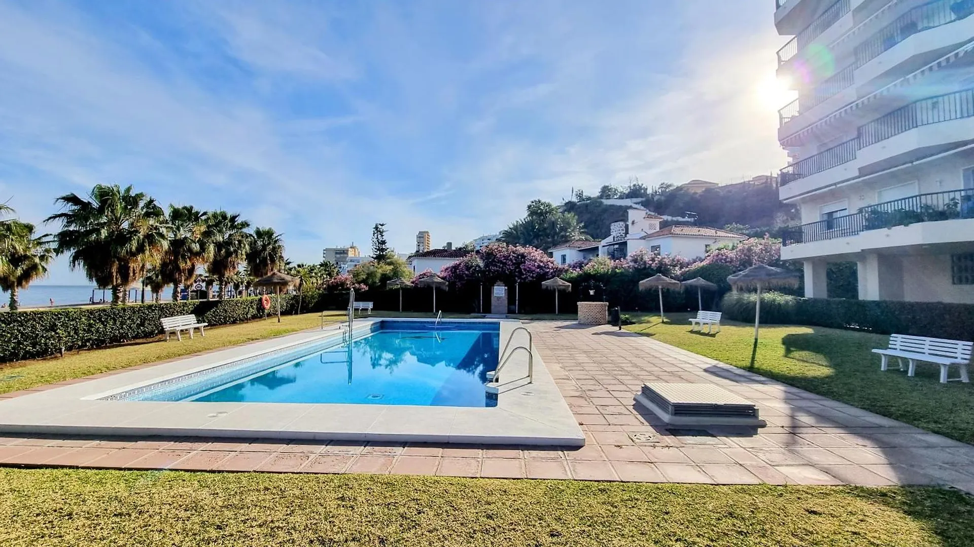 Las Antillas I Front Sea View Pool Fuengirola Spanien